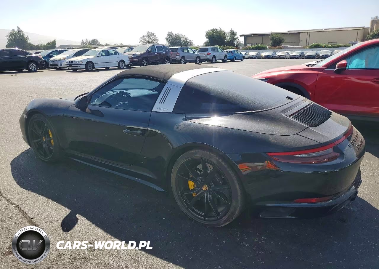 2017 Porsche 911 Targa S VIN:WP0BB2A92HS136609 - 2