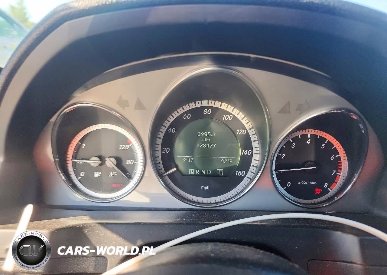 2011 Mercedes-Benz C 300 Sport 4Matic VIN:WDDGF8BB3BR151221 - 9