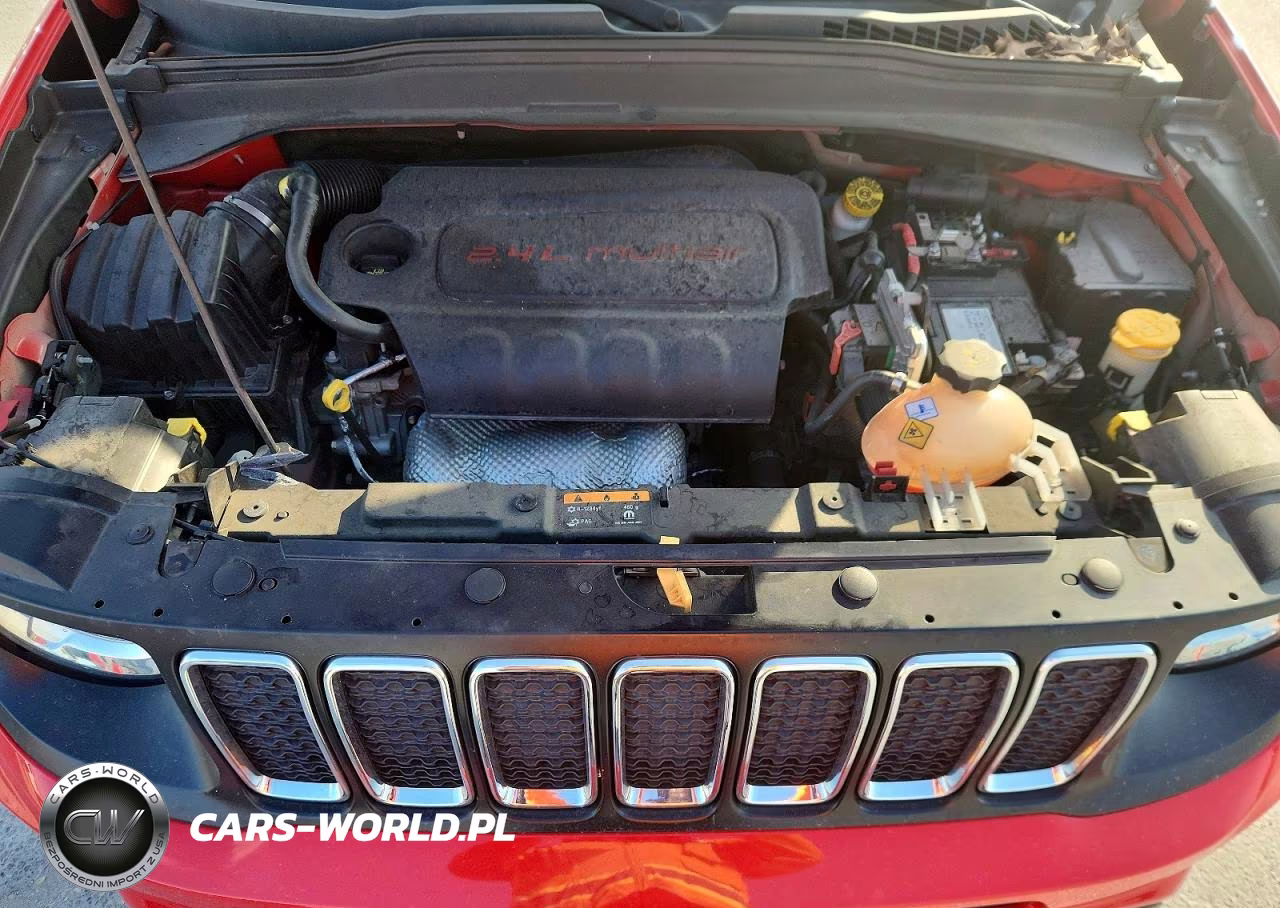 2021 Jeep Renegade Latitude VIN:ZACNJCBB3MPM12302 - 11