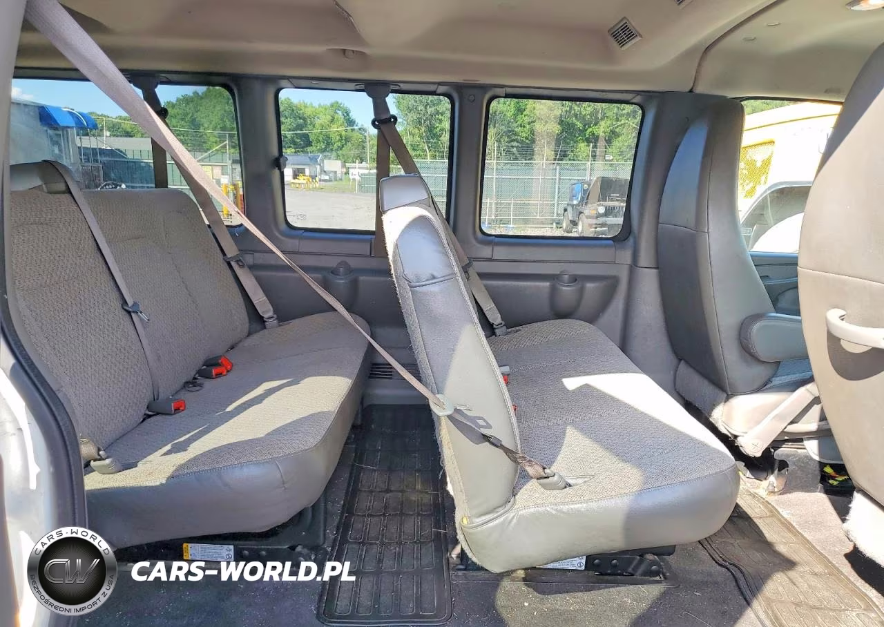 2015 Chevrolet Express G3500 Lt VIN:1GAZG1FF1F1110801 - 11