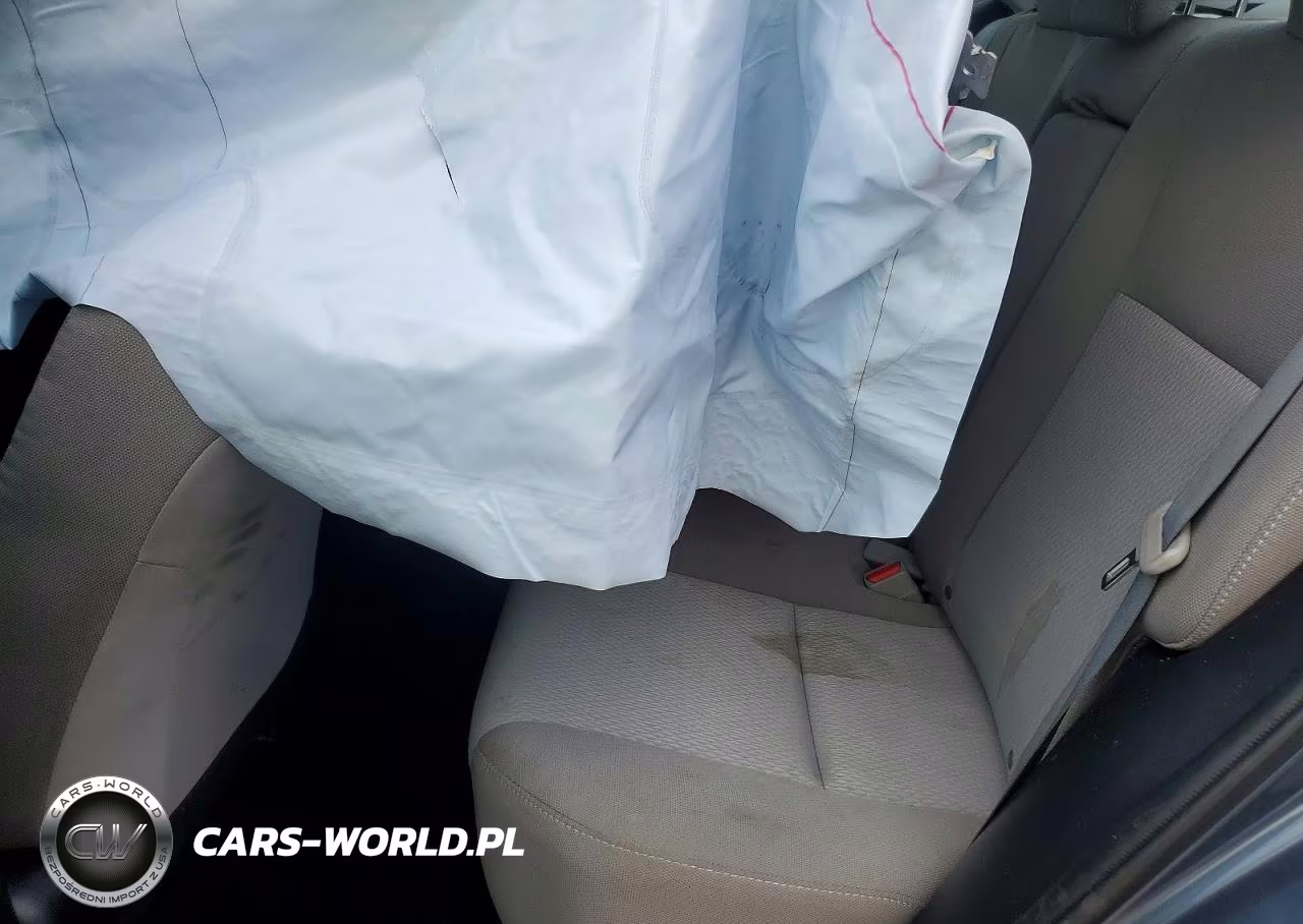 2016 Toyota Corolla Le VIN:2T1BURHE8GC721328 - 10