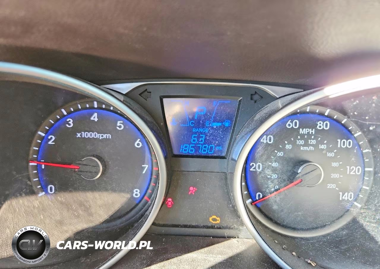 2012 Hyundai Tucson Gls VIN:KM8JU3AC9CU375932 - 9
