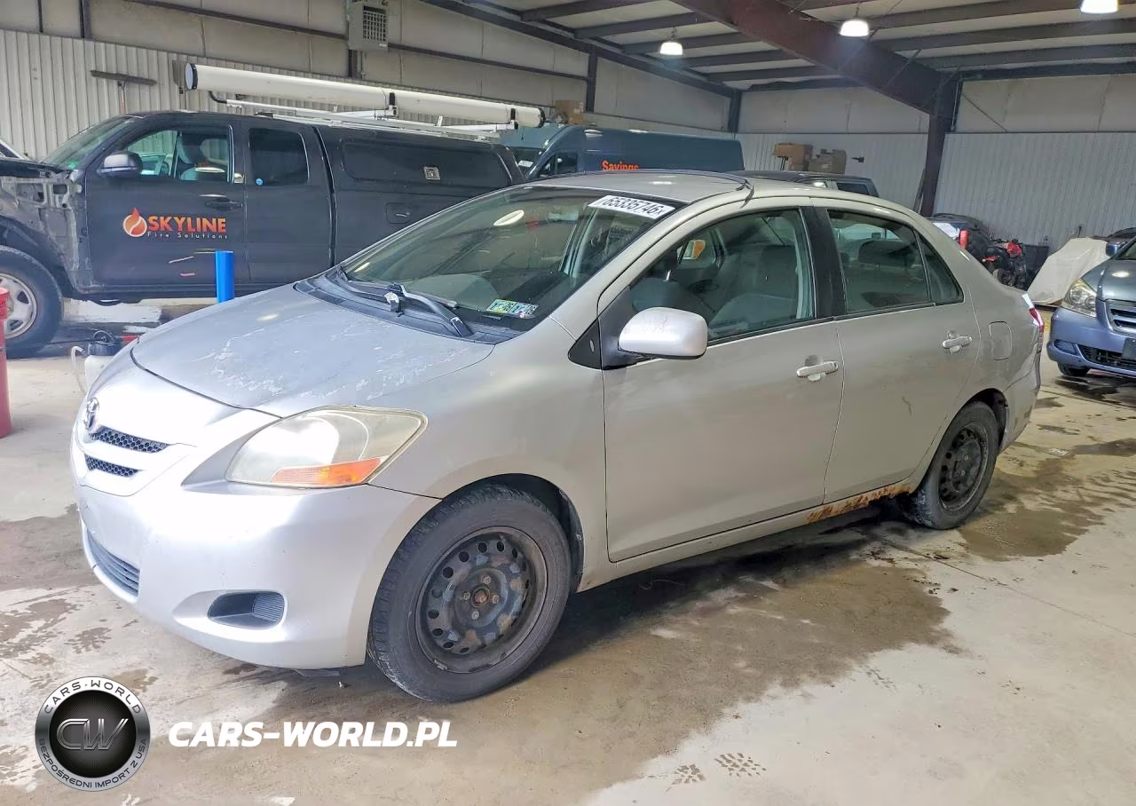 2007 Toyota Yaris Base – zdjęcie 1 z 12