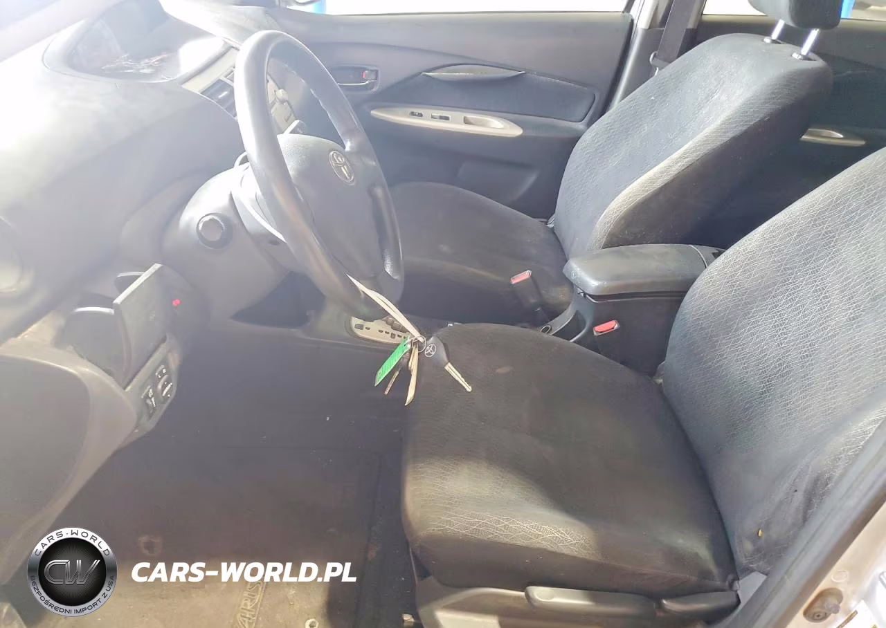 2007 Toyota Yaris Base VIN:JTDBT903271121910 - 7