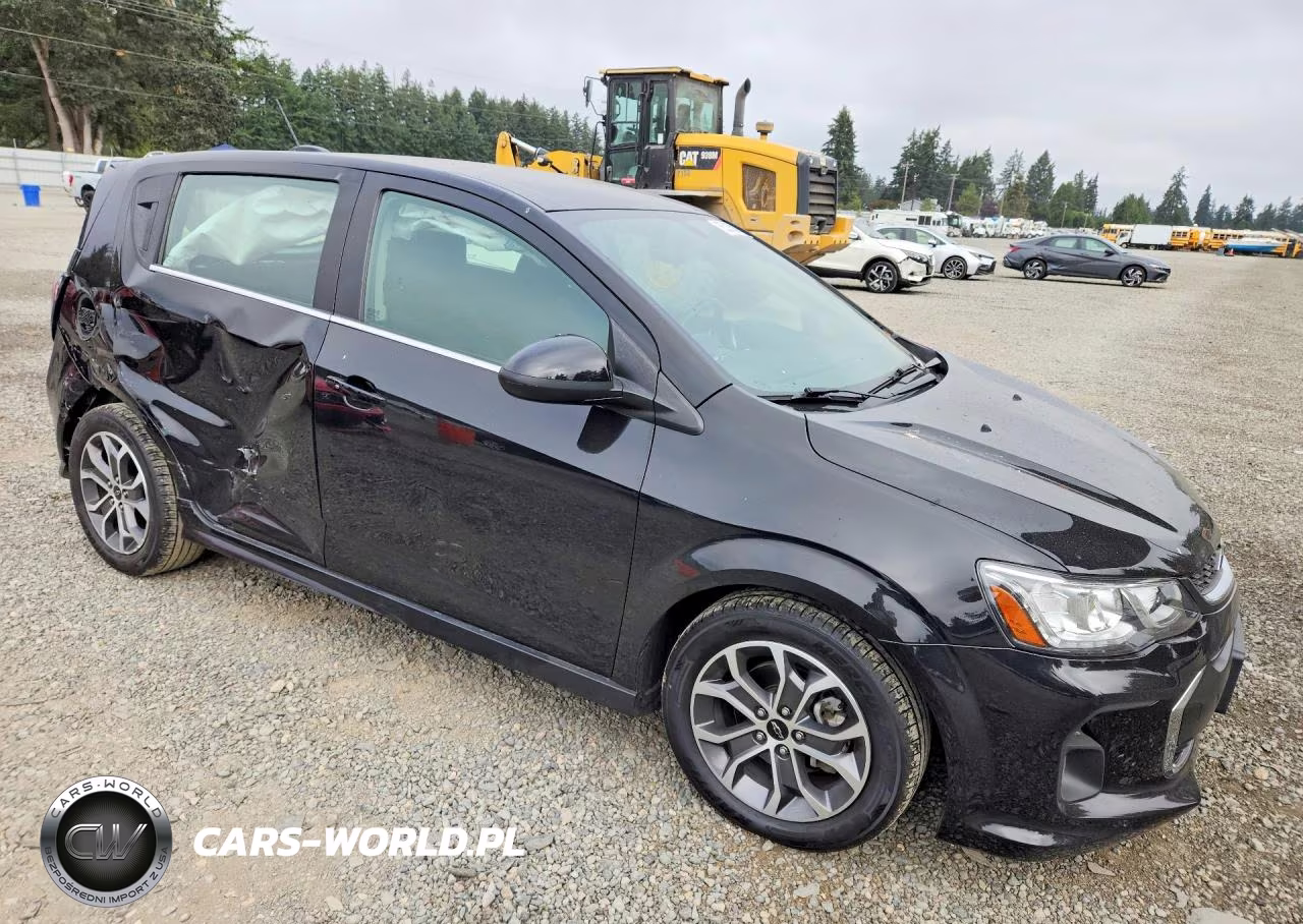 2020 Chevrolet Sonic Lt VIN:1G1JD6SB6L4111443 - 4