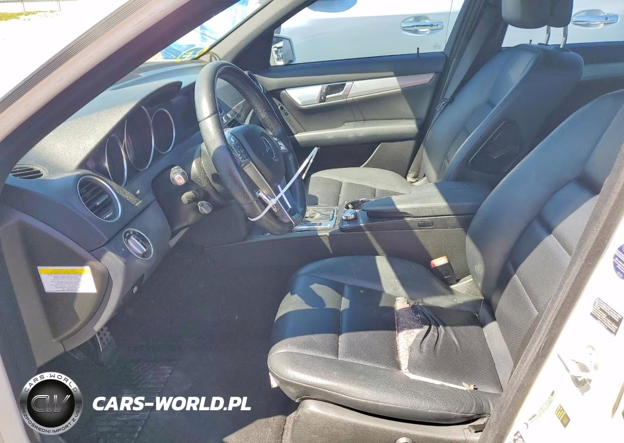 2013 Mercedes-Benz C 250 VIN:WDDGF4HB2DA767462 - 7