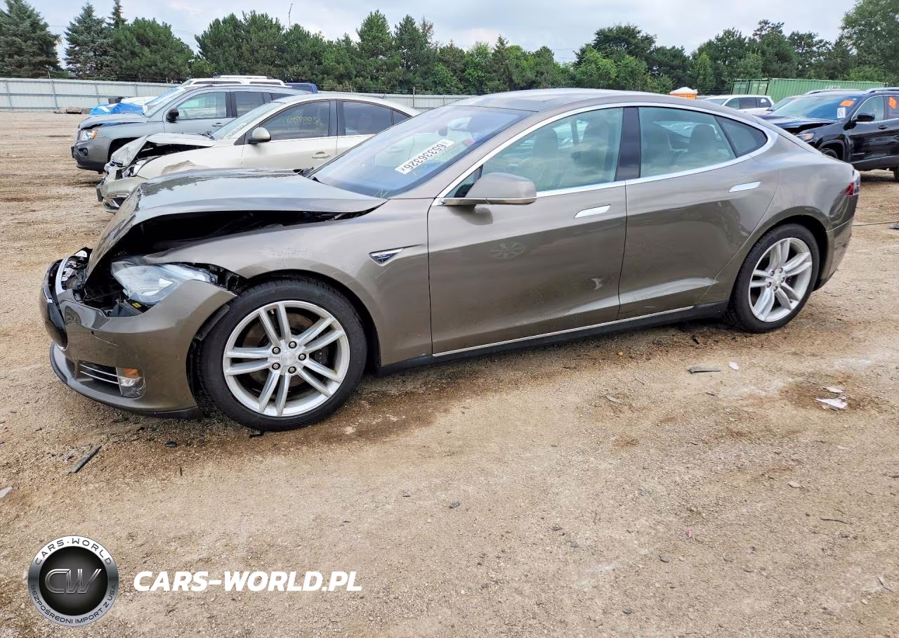 2015 Tesla Model S