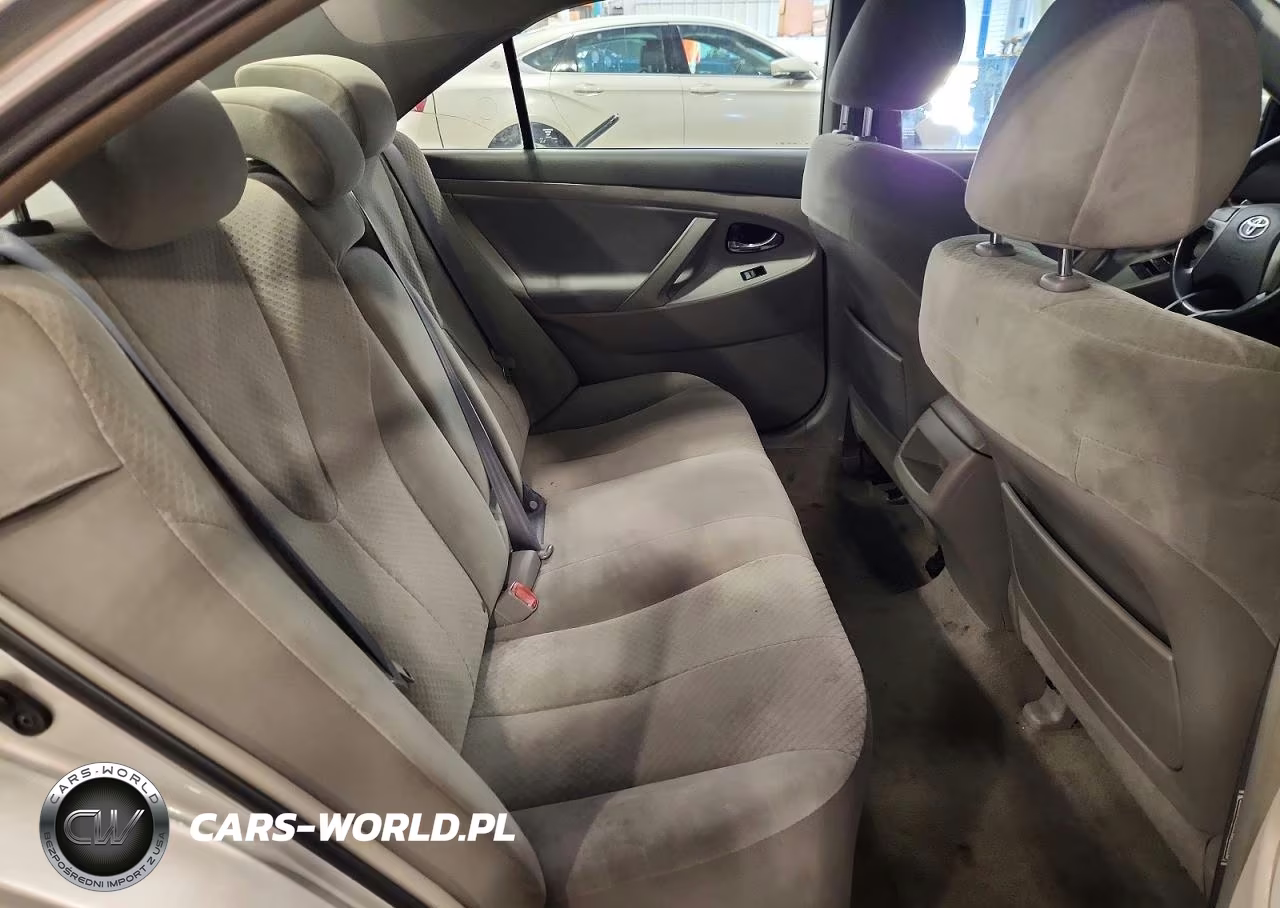 2009 Toyota Camry Le VIN:4T4BE46KX9R122012 - 10