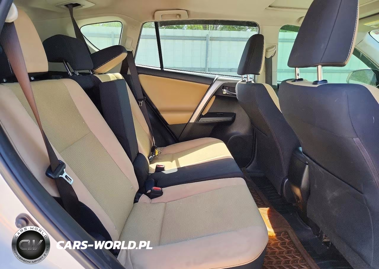 2018 Toyota Rav4 Xle VIN:JTMWFREV5JD109033 - 10
