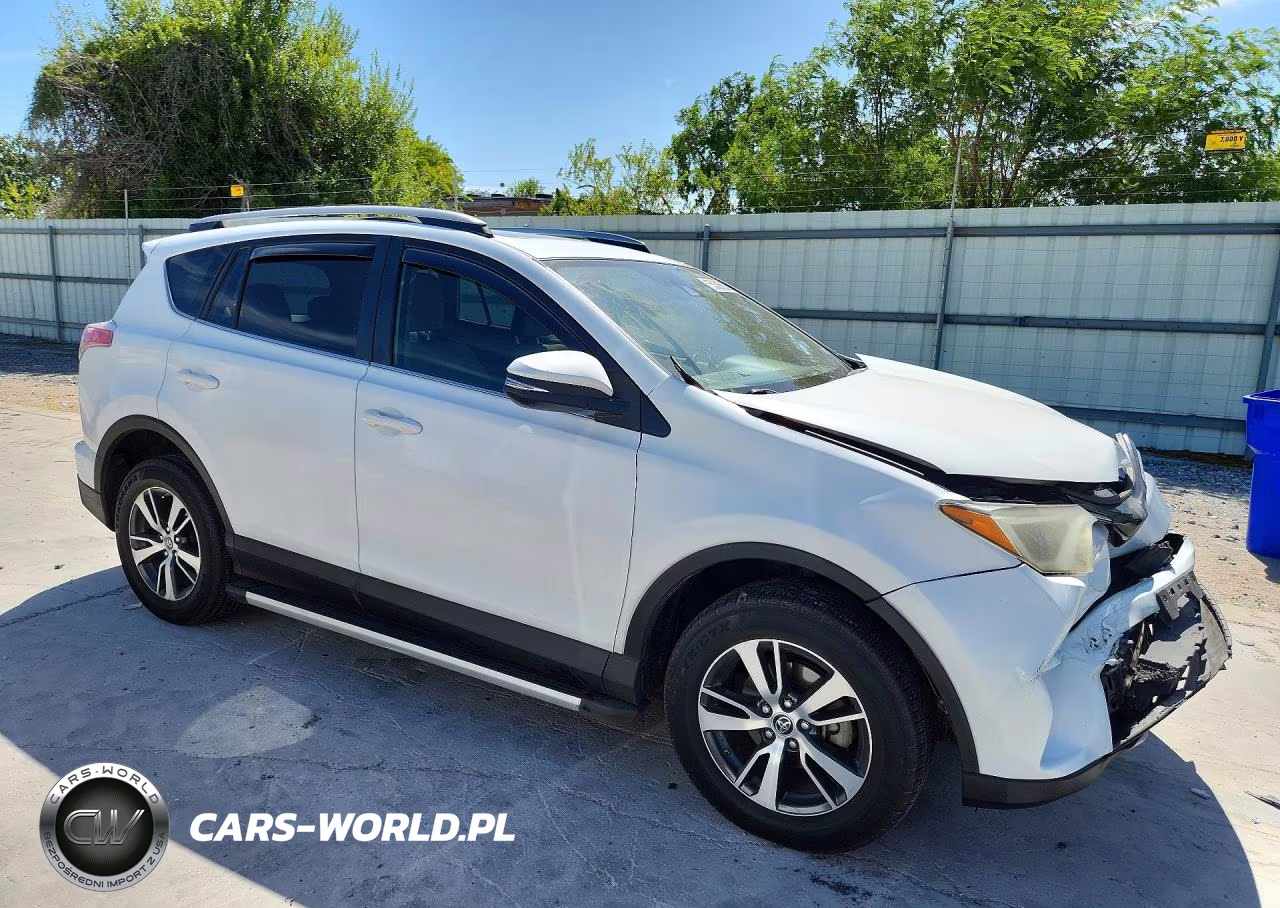 2018 Toyota Rav4 Xle VIN:JTMWFREV5JD109033 - 4