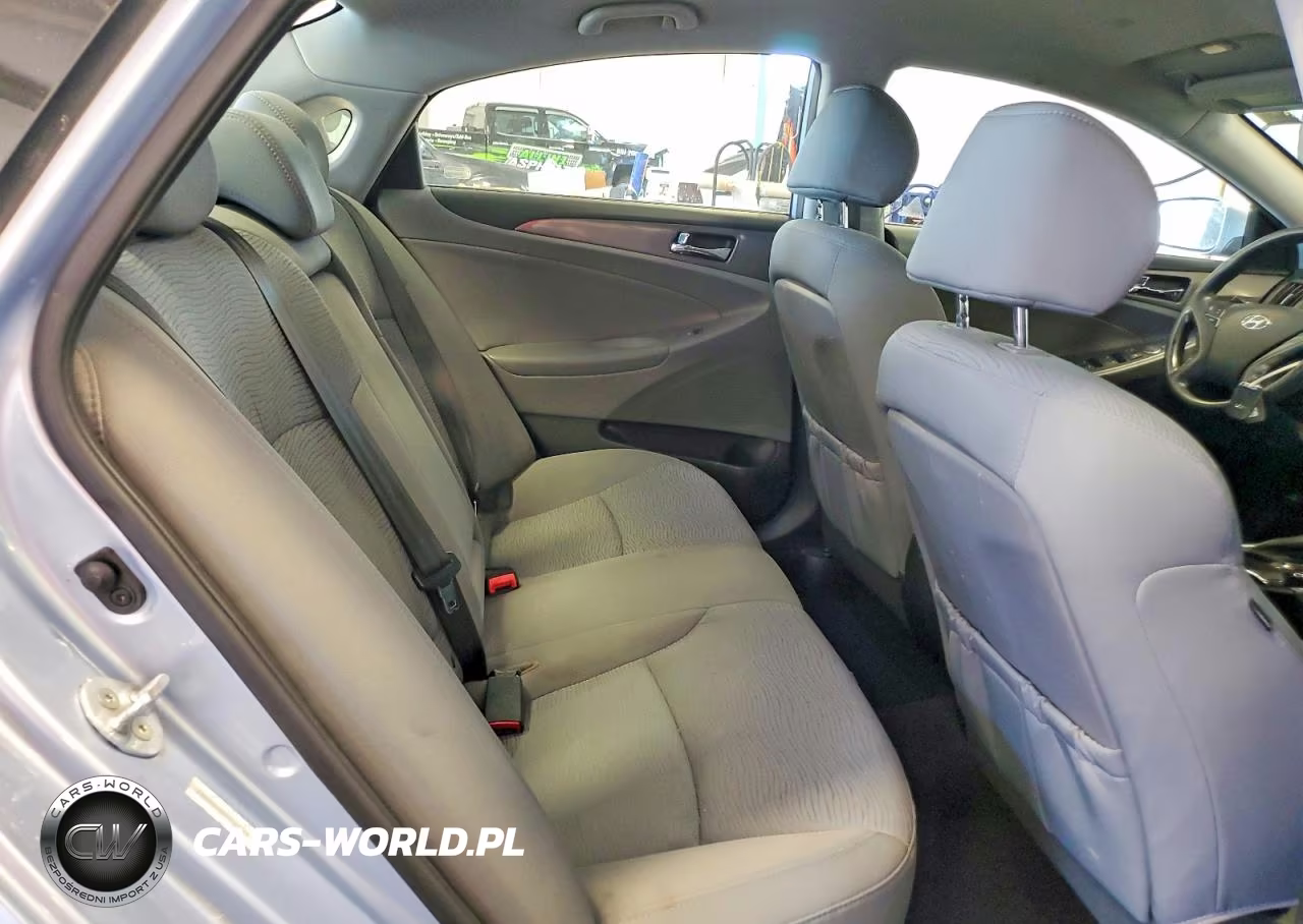 2014 Hyundai Sonata Hybrid VIN:KMHEC4A45EA113638 - 10