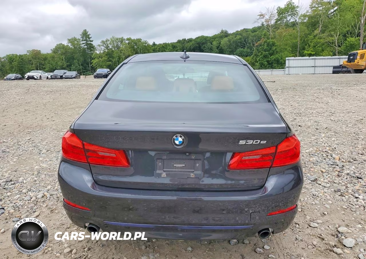 2019 BMW 530Xe VIN:WBAJB1C54KB375213 - 6