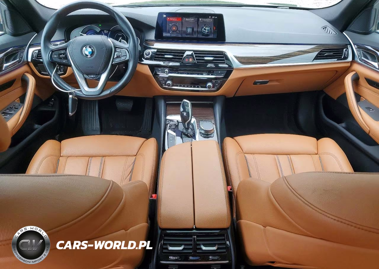 2019 BMW 530Xe VIN:WBAJB1C54KB375213 - 8