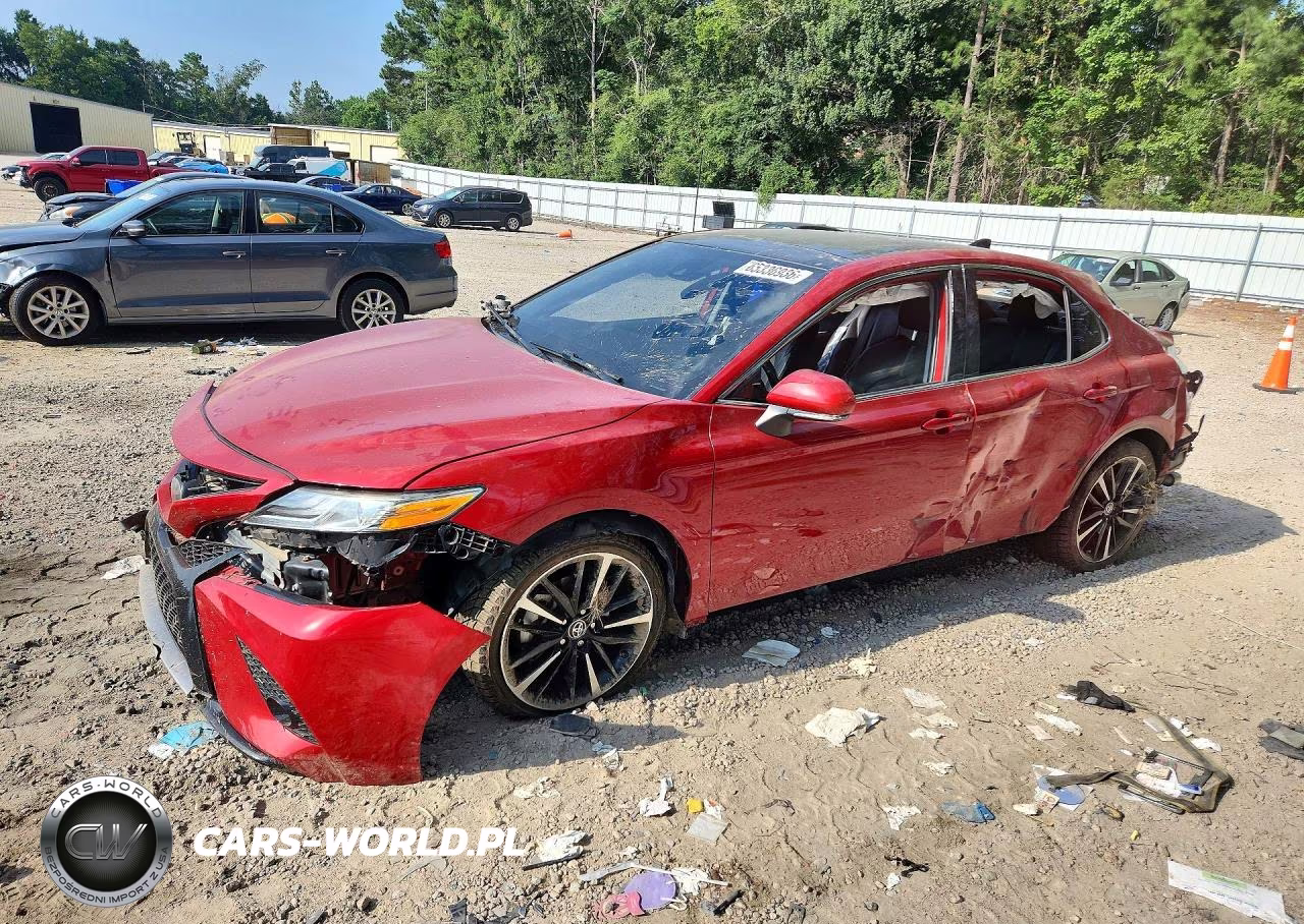 2020 Toyota Camry Xse