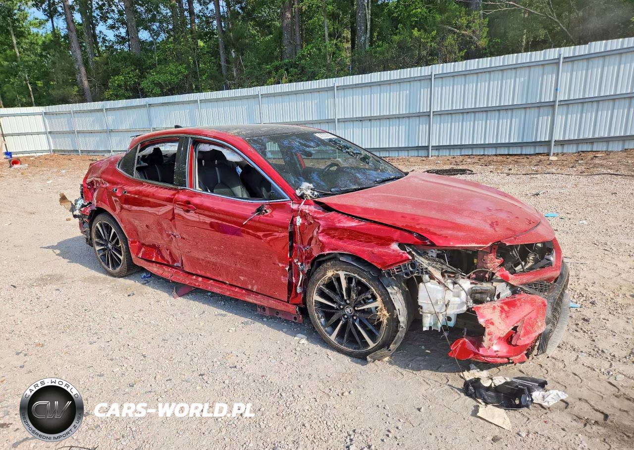 2020 Toyota Camry Xse VIN:4T1K61AK6LU304441 - 4