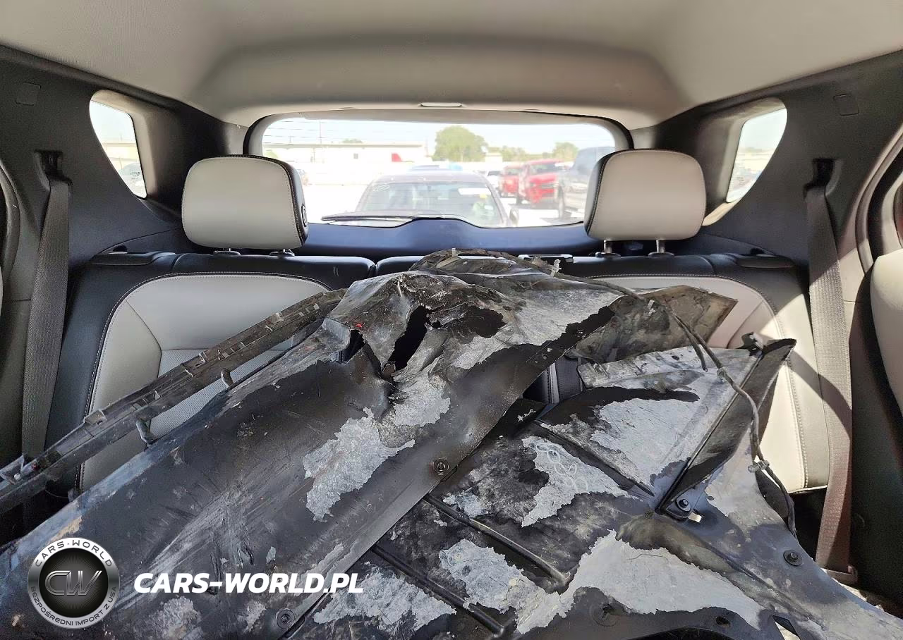 2019 Chevrolet Equinox Premier VIN:3GNAXNEV8KL168774 - 10