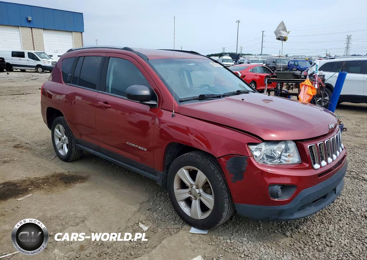 2011 Jeep Compass Sport VIN:1J4NT1FA3BD139435 - 4