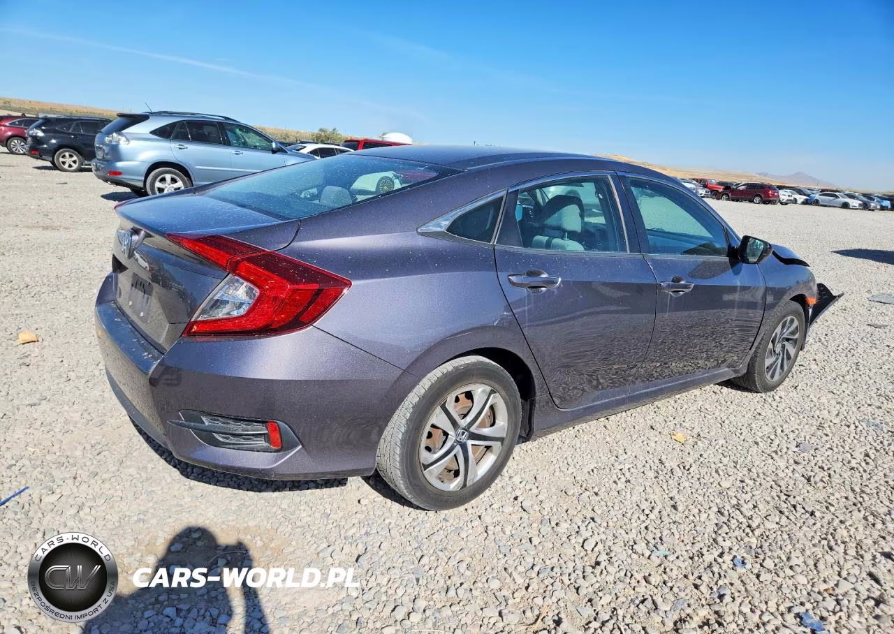 2018 Honda Civic Lx VIN:19XFC2F56JE011433 - 3
