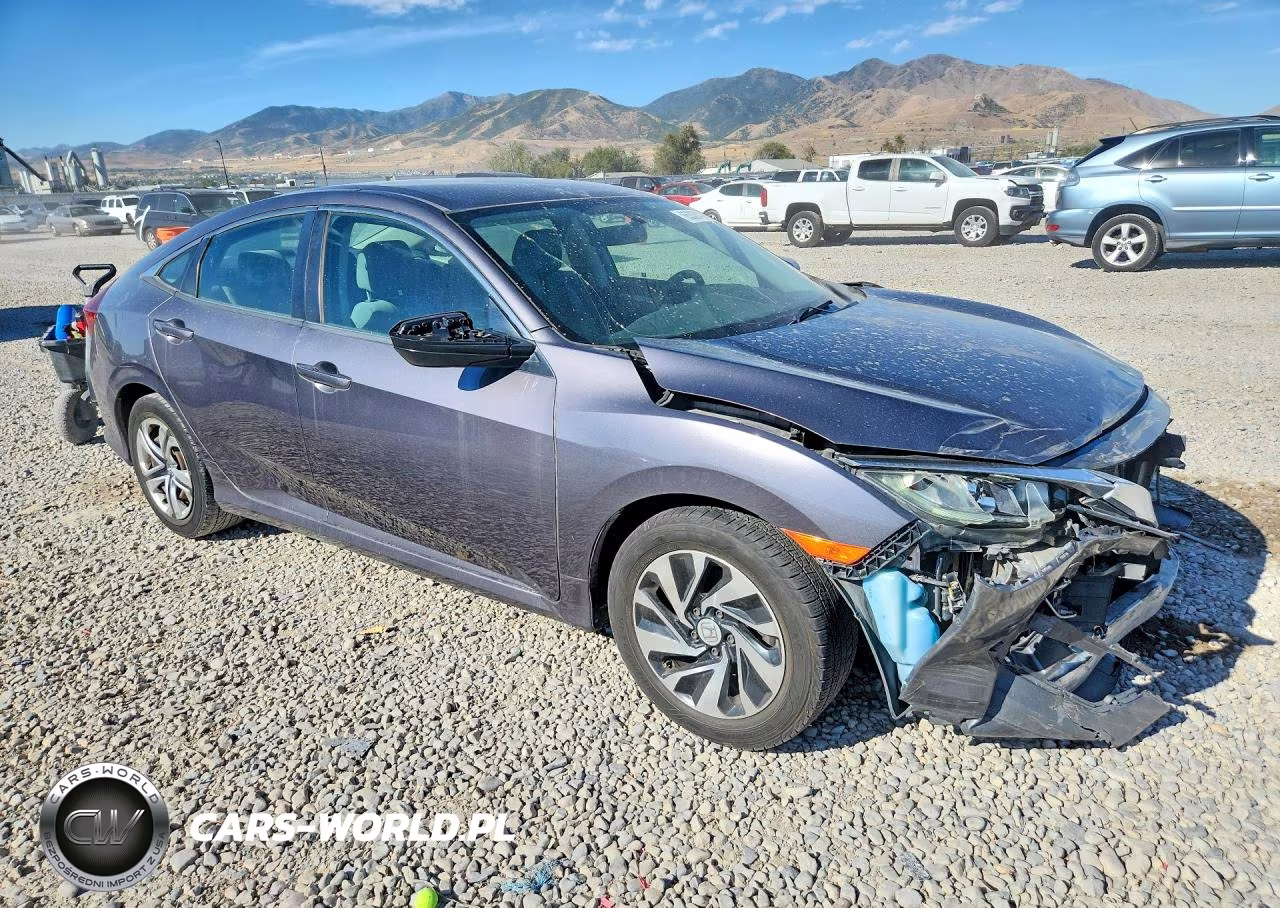 2018 Honda Civic Lx VIN:19XFC2F56JE011433 - 4