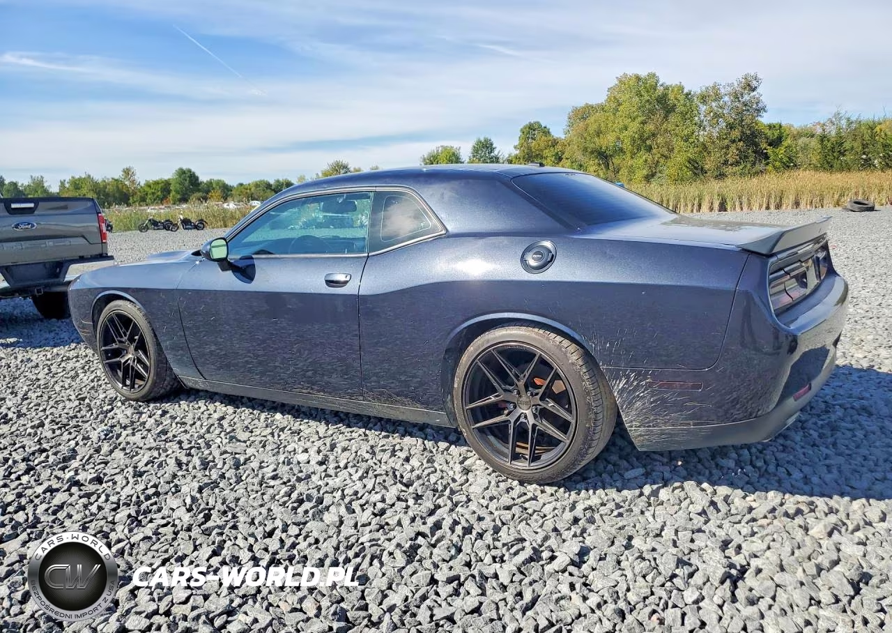 2016 Dodge Challenger Sxt VIN:2C3CDZAG8GH257001 - 2