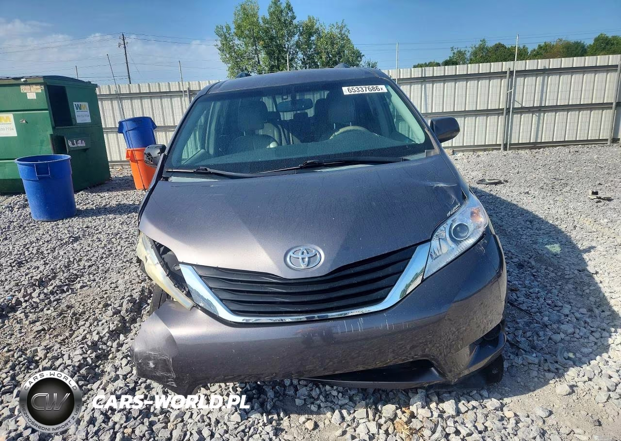 2014 Toyota Sienna Le VIN:5TDKK3DC3ES513045 - 5