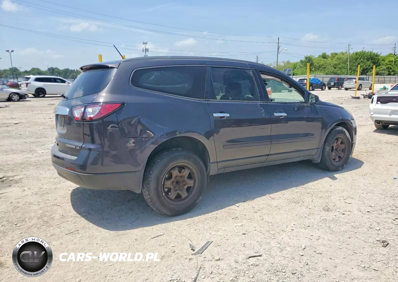 2014 Chevrolet Traverse Ls VIN:1GNKRFED0EJ359905 - 3