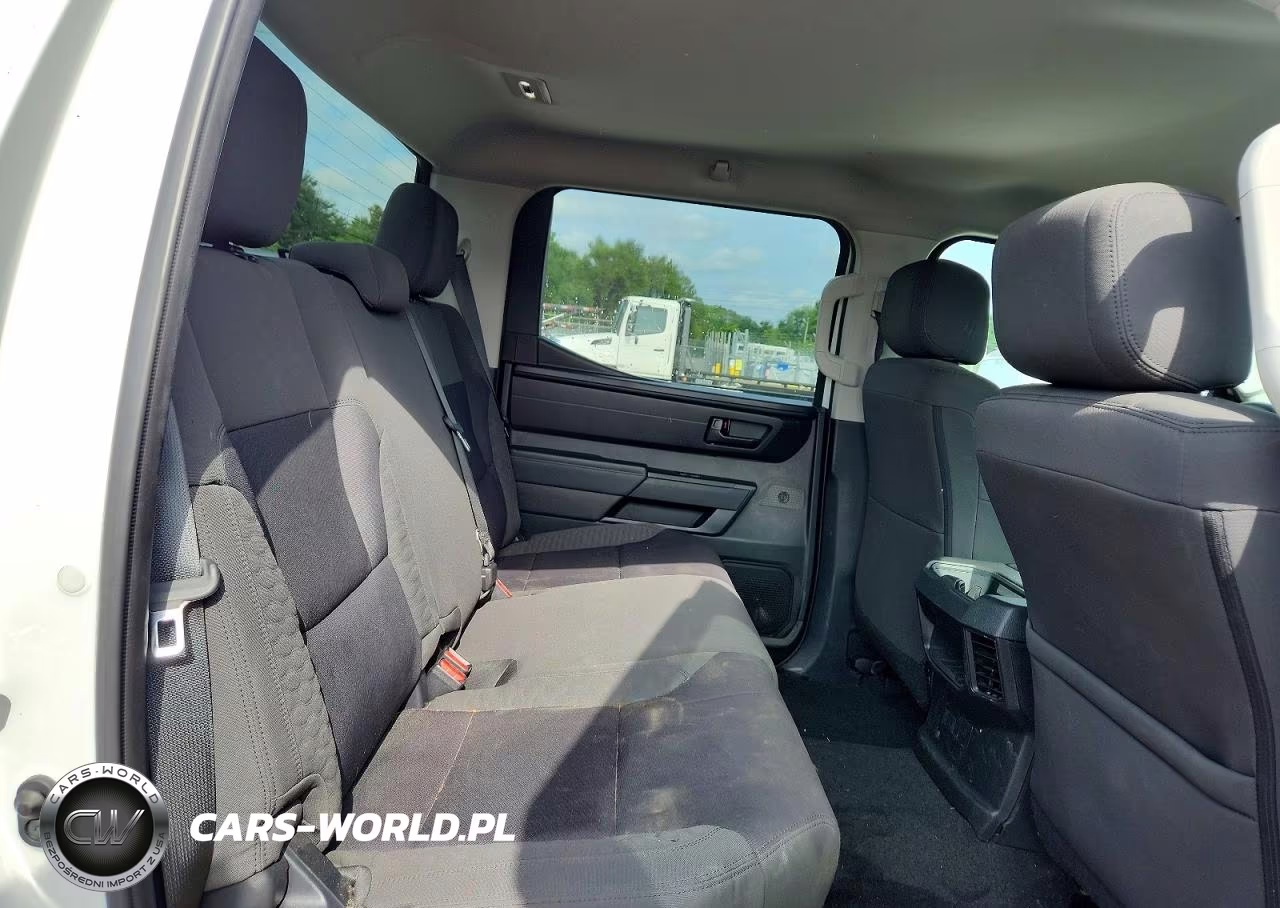 2023 Toyota Tundra Sr VIN:5TFKB5DB9PX078158 - 10