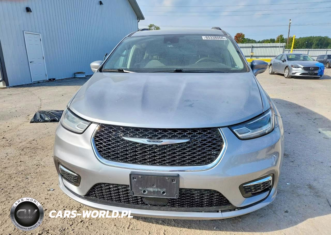 2021 Chrysler Pacifica Touring VIN:2C4RC1FG6MR511619 - 5