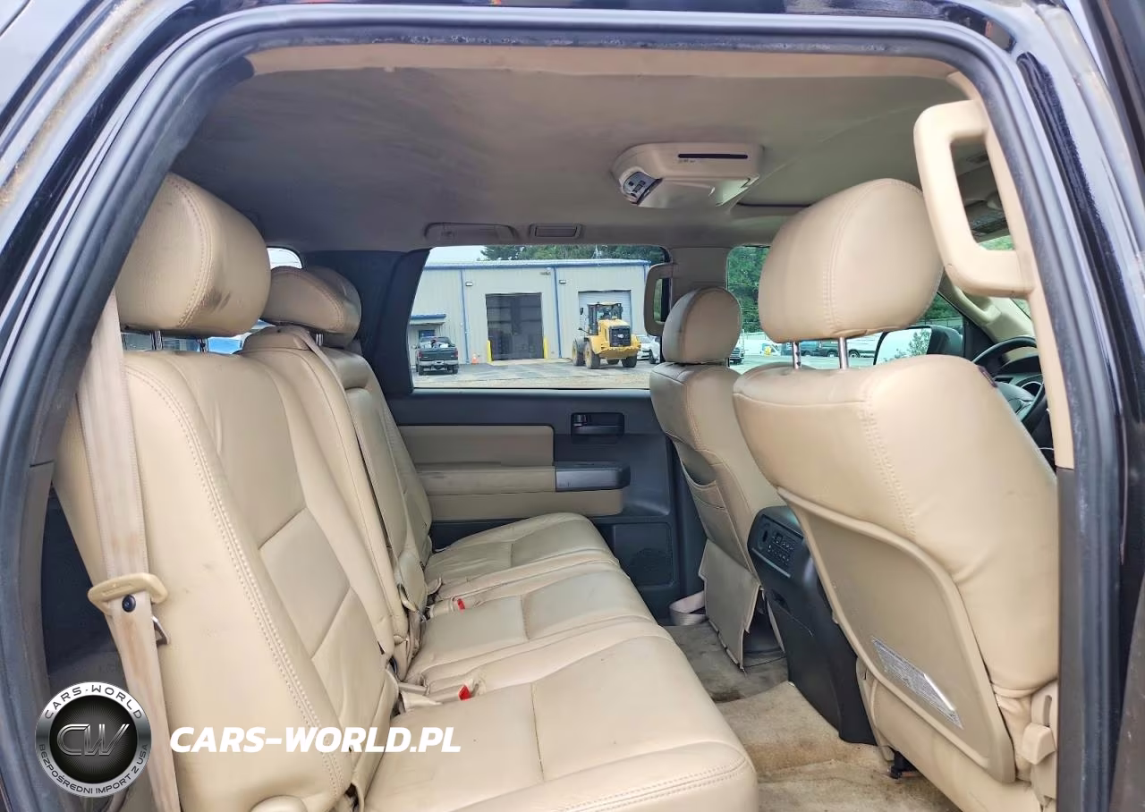 2010 Toyota Sequoia Sr5 VIN:5TDBW5G14AS029048 - 11