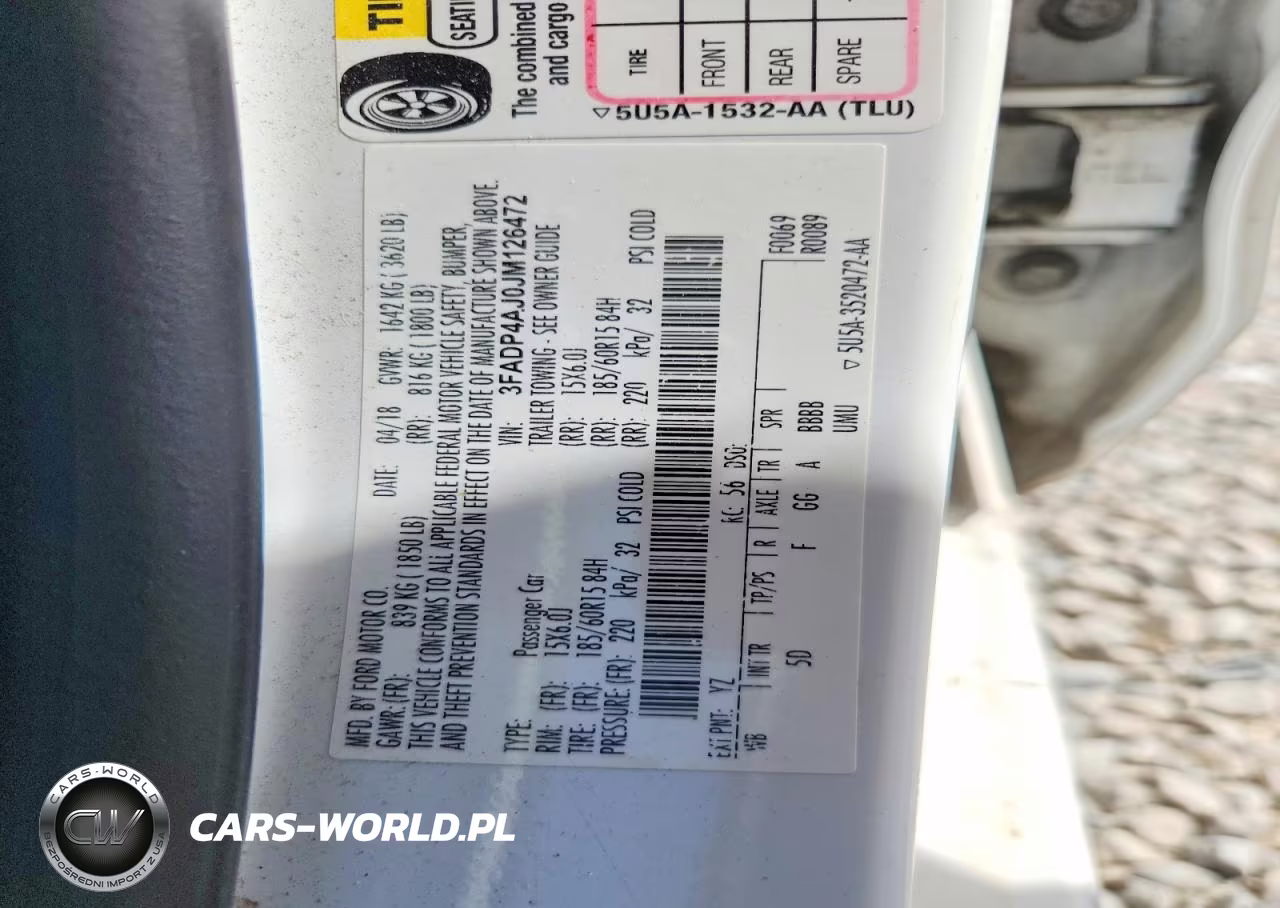 2018 Ford Fiesta S VIN:3FADP4AJ0JM126472 - 12