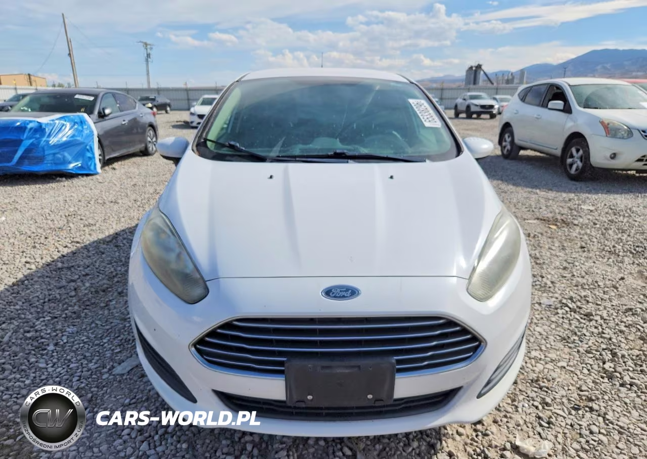 2018 Ford Fiesta S VIN:3FADP4AJ0JM126472 - 5