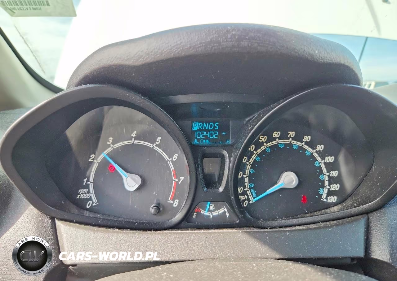 2018 Ford Fiesta S VIN:3FADP4AJ0JM126472 - 9