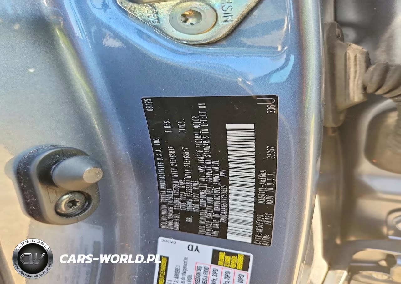 2026 Toyota Corolla Cross Le VIN:7MUCAAAG5TV153895 - 13