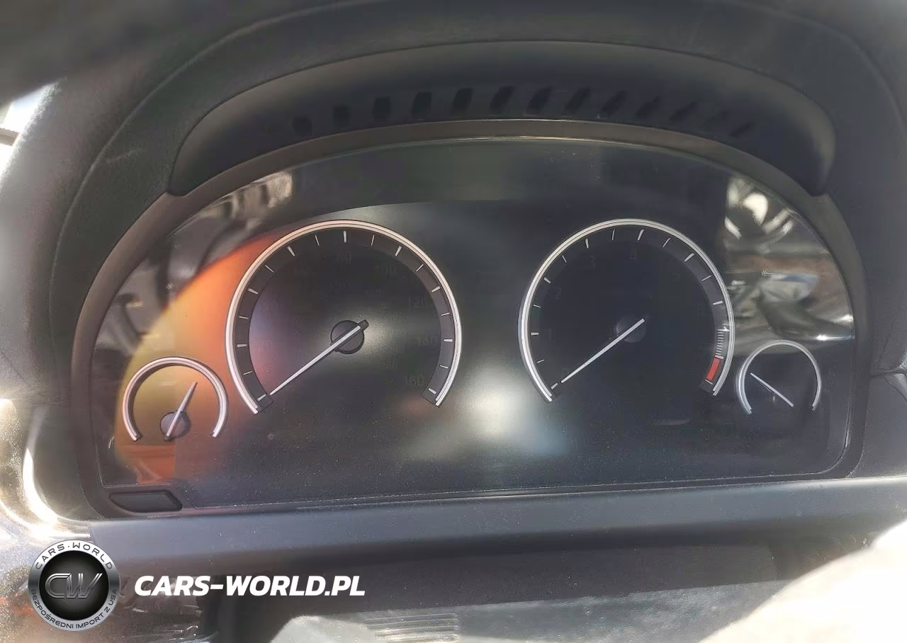 2012 BMW 650 Xi VIN:WBALZ5C55CDX64489 - 9