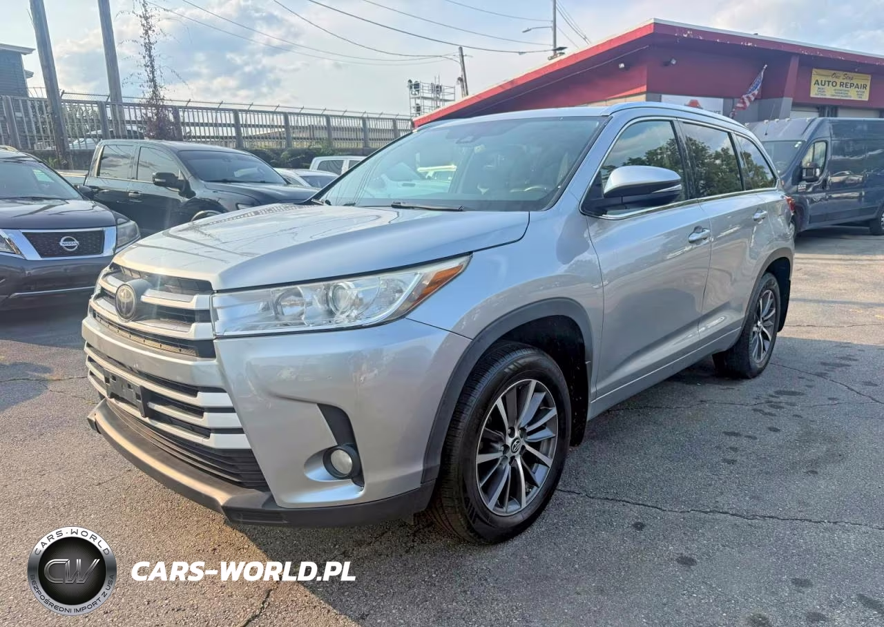 2017 Toyota Highlander Xle – zdjęcie 1 z 12