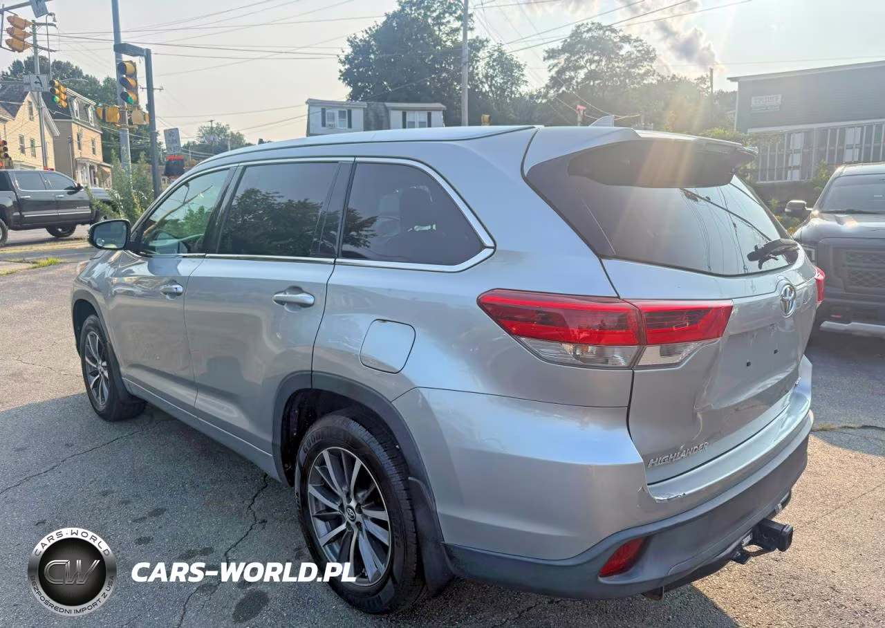 2017 Toyota Highlander Xle VIN:5TDJZRFH0HS394314 - 2