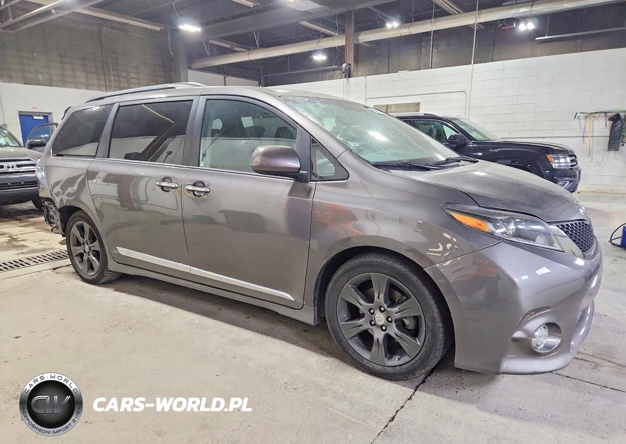 2015 Toyota Sienna Sport VIN:5TDXK3DC2FS608381 - 4