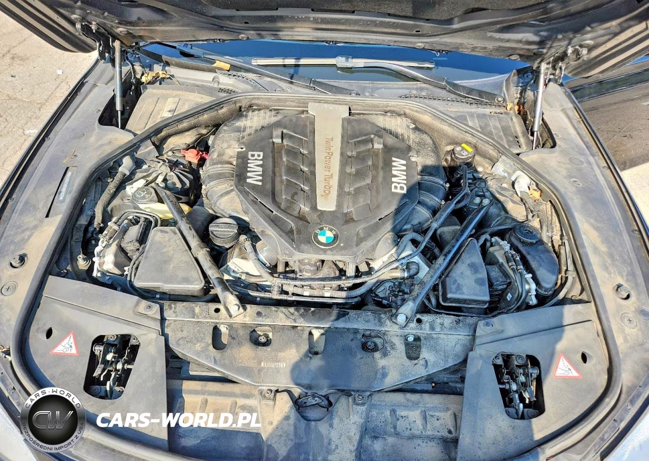 2015 BMW 750 Xi VIN:WBAYB6C58FD965937 - 11