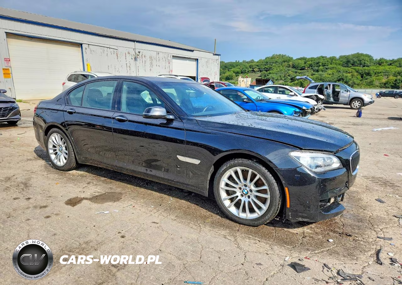 2015 BMW 750 Xi VIN:WBAYB6C58FD965937 - 4