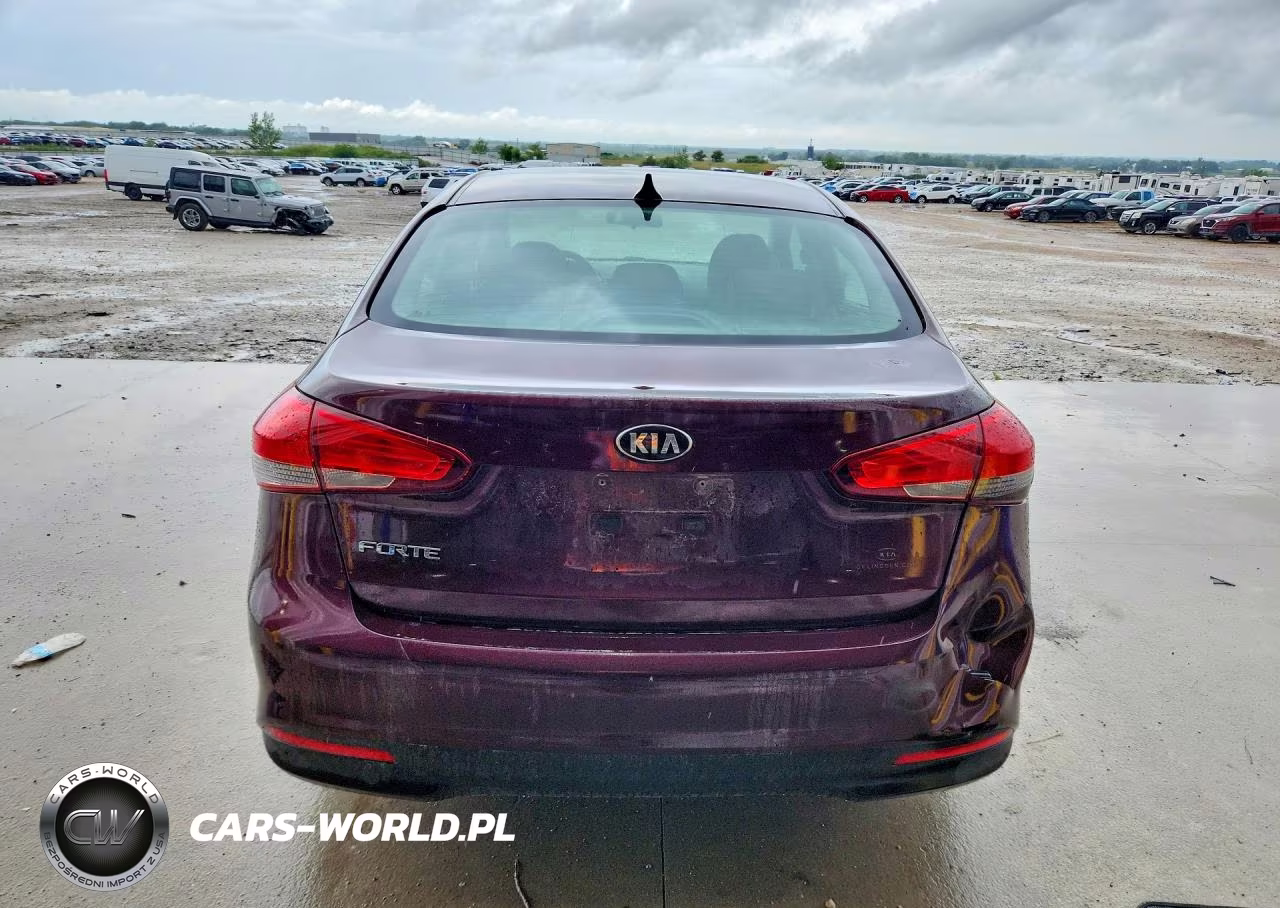 2017 Kia Forte Lx VIN:3KPFK4A71HE109500 - 6