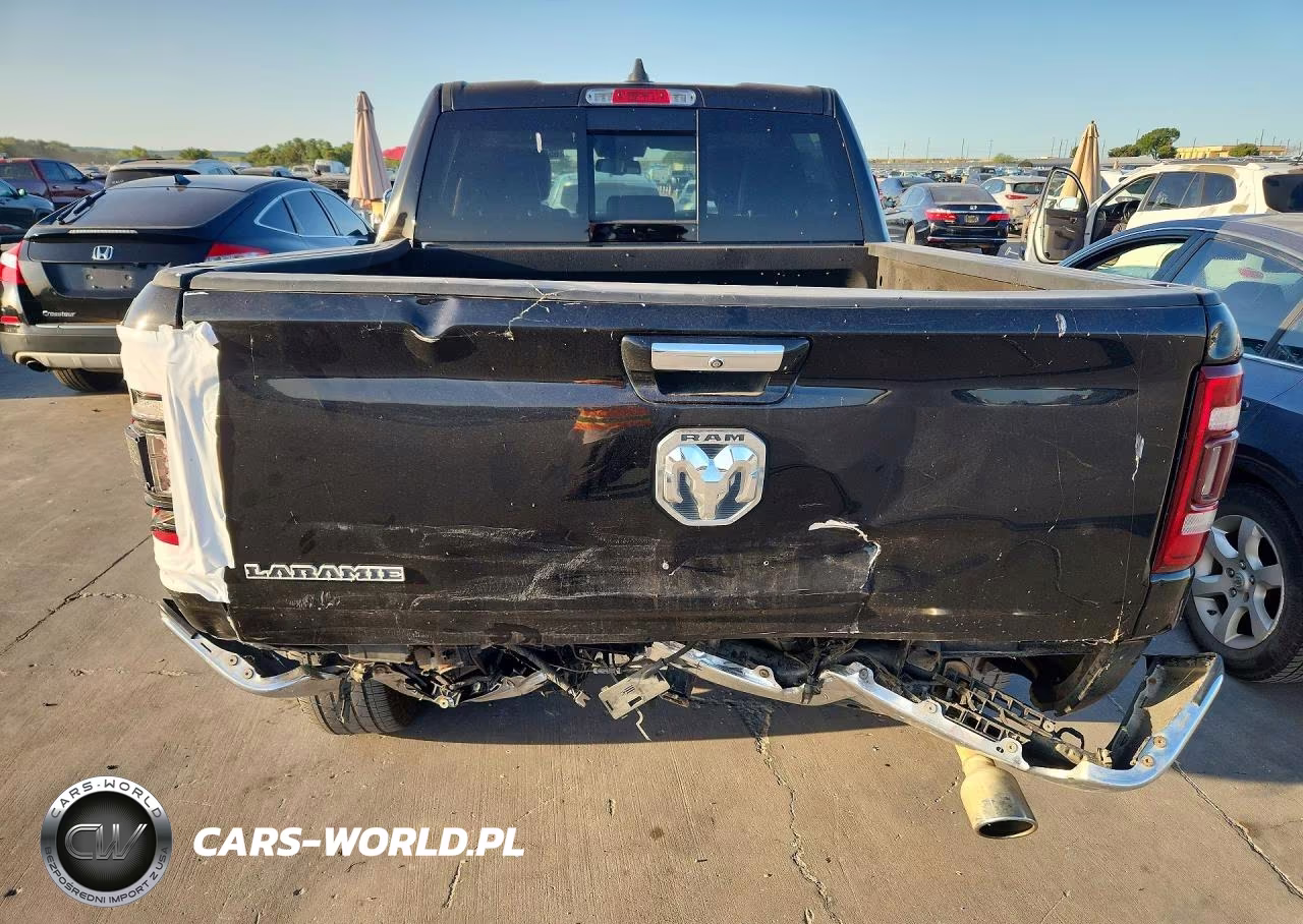 2019 Ram 1500 Laramie VIN:1C6RREJT5KN549323 - 6