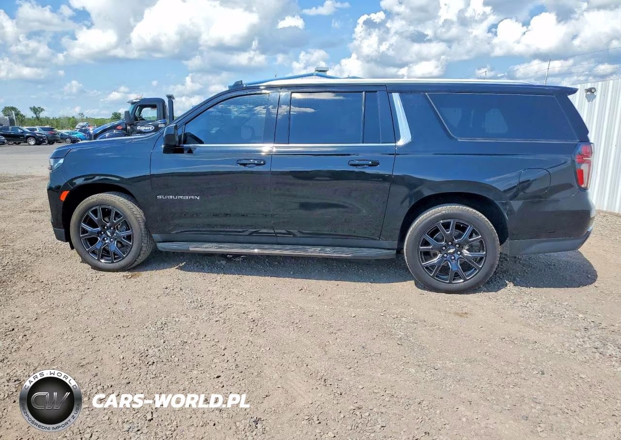 2022 Chevrolet Suburban 4Wd Lt VIN:1GNSKCKD3NR242957 - 13