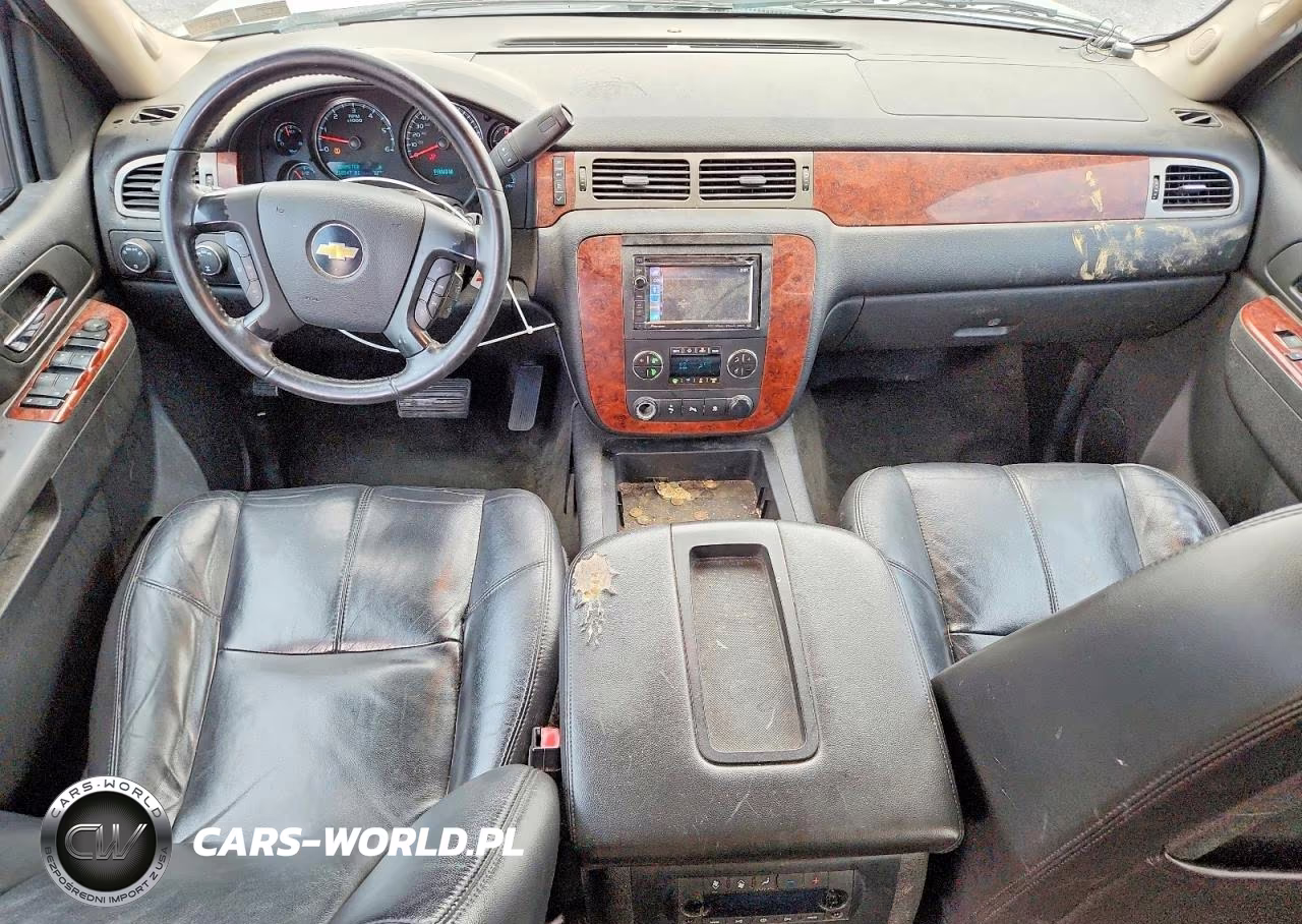 2010 Chevrolet Suburban K1500 Lt VIN:1GNUKJE3XAR243131 - 8