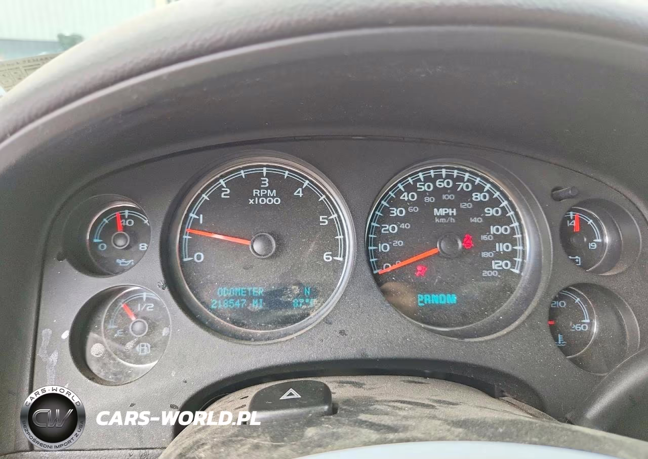 2010 Chevrolet Suburban K1500 Lt VIN:1GNUKJE3XAR243131 - 9