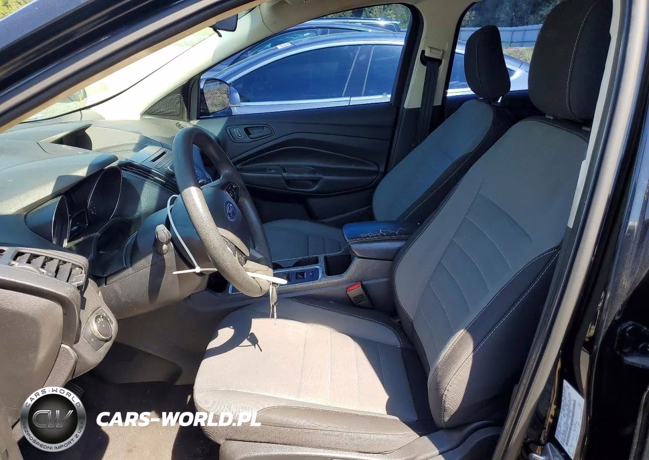 2018 Ford Escape S VIN:1FMCU0F75JUB58653 - 7