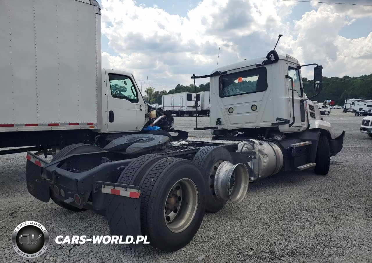 2022 Mack An64T Semi Truck VIN:1M1AN4GY7NM027639 - 4