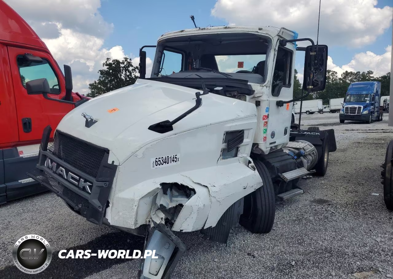 2022 Mack An64T Semi Truck VIN:1M1AN4GY7NM027639 - 9