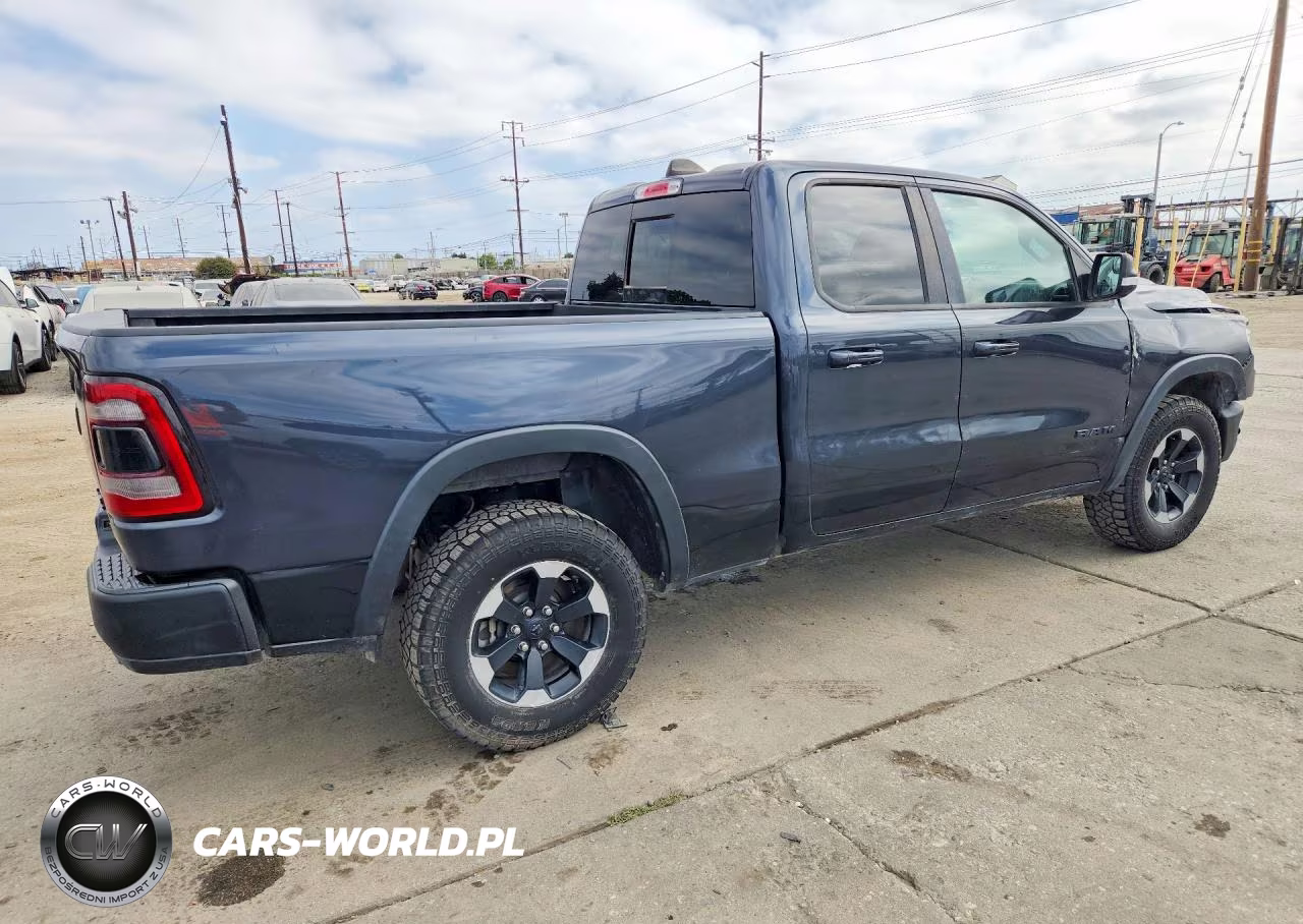 2020 Ram 1500 Rebel 4X4 6'4 Box VIN:1C6SRFET2LN198843 - 3