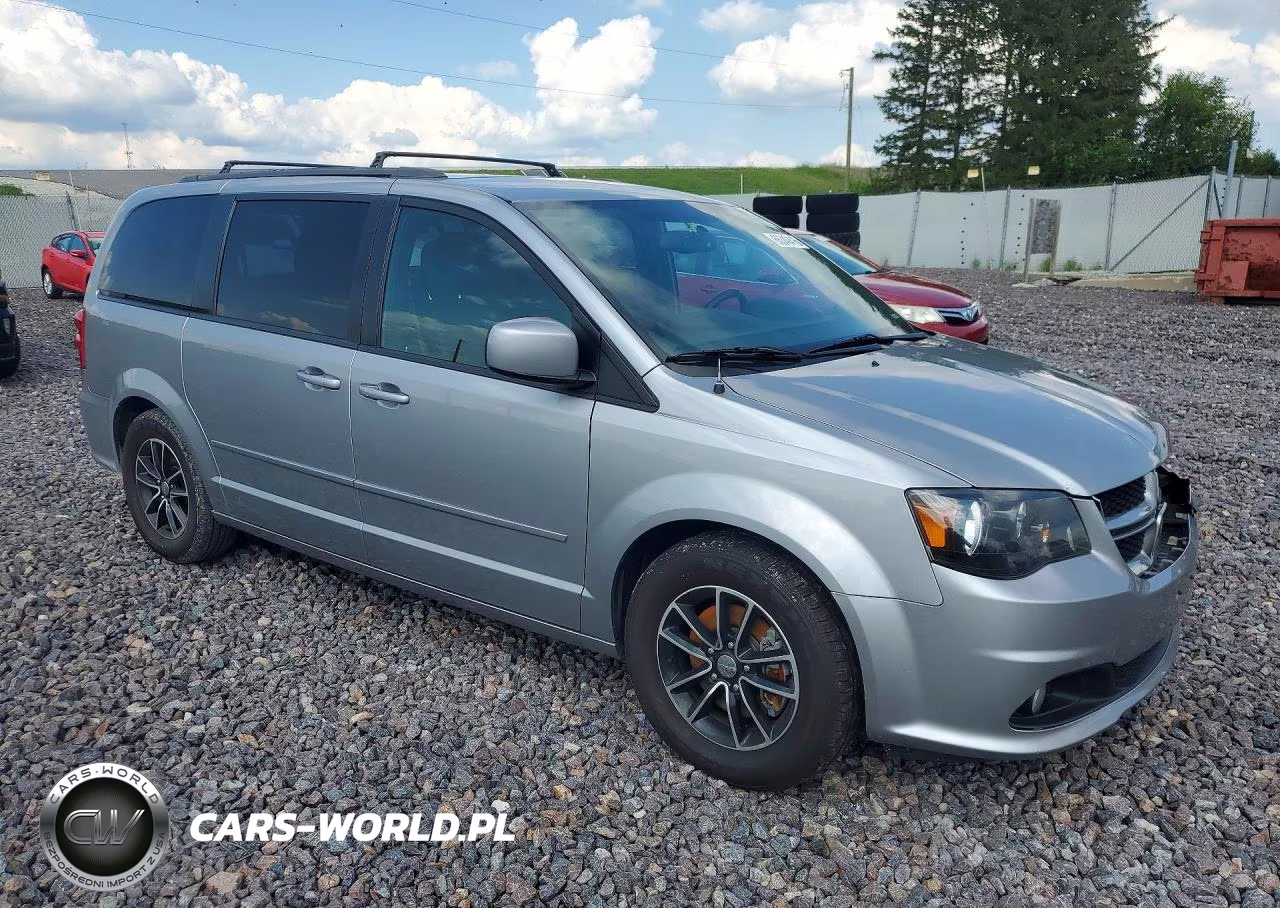 2017 Dodge Grand Caravan Gt VIN:2C4RDGEG2HR860817 - 4