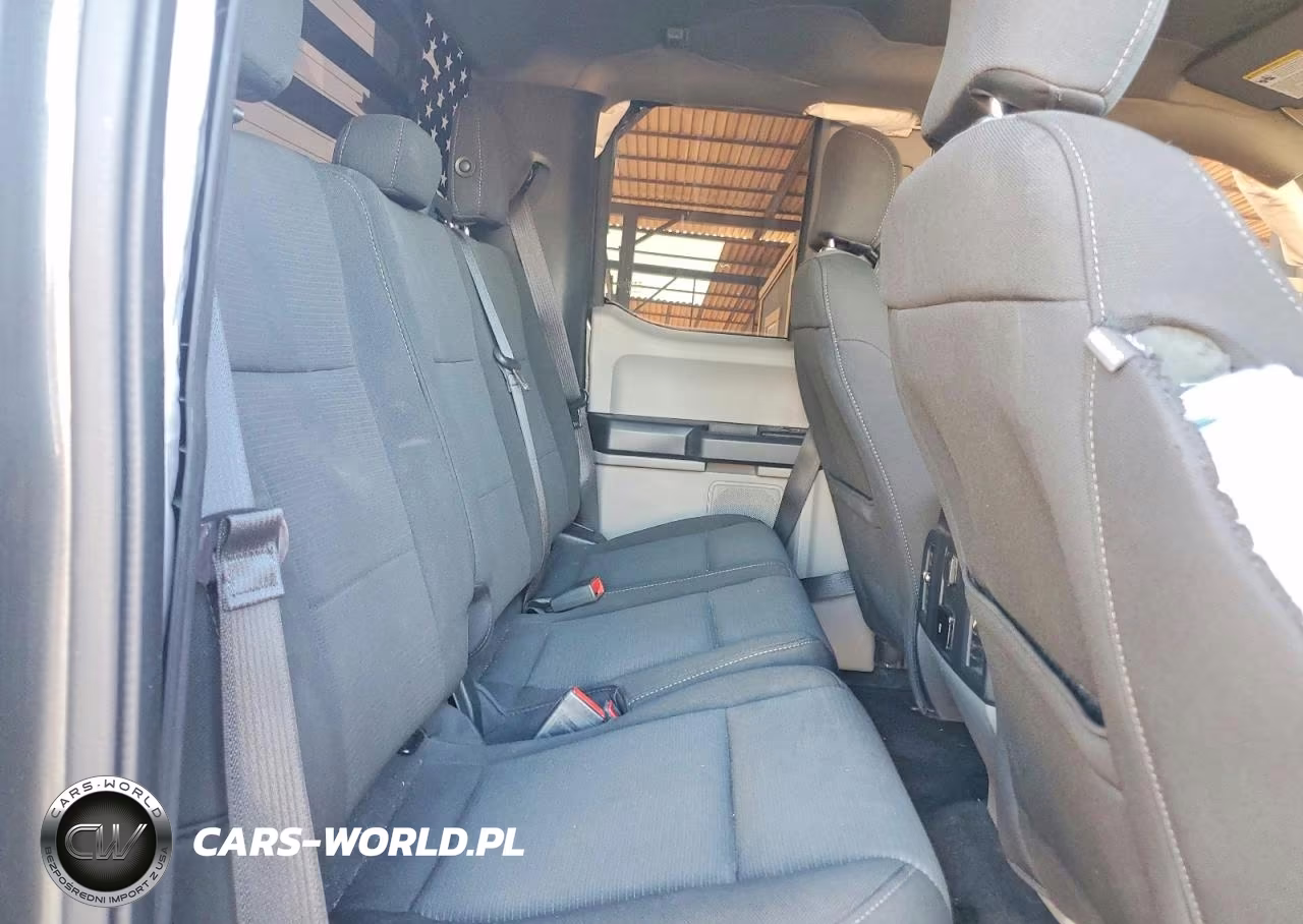 2018 Ford F150 Super Cab VIN:1FTFX1E52JKD44595 - 10